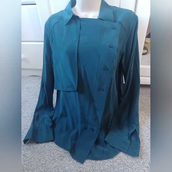 Rebecca Minkoff asymmetrical button up epaulets silk green Blouse sz. 6 - Picture 3 of 8